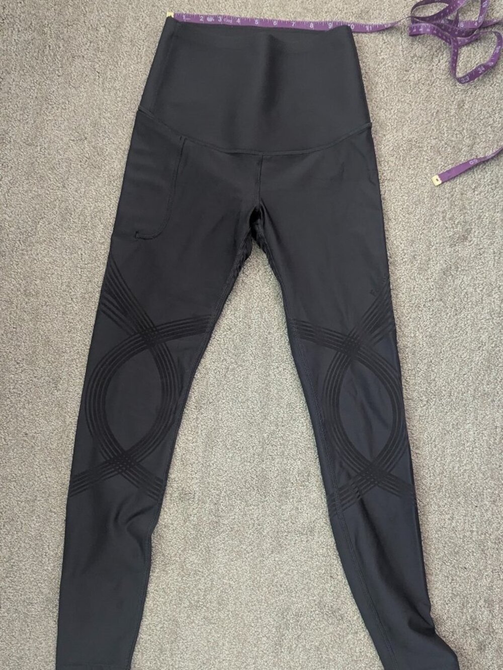NWOT Fanka Body Sculpt Pocket Leggings Dark Gray Small
